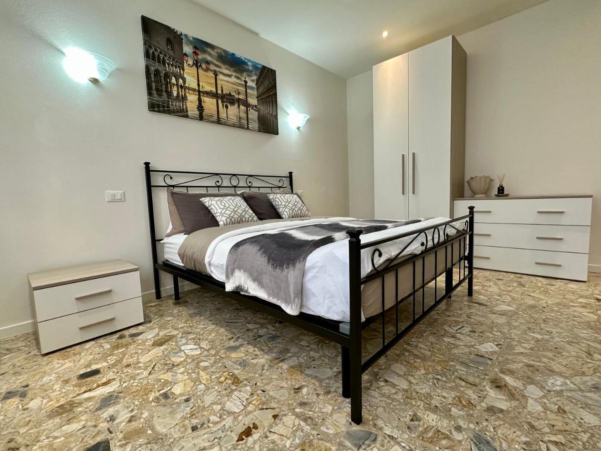 Appartamento 3 Camere Da Letto - Holiday House 1 Venezia Esterno foto
